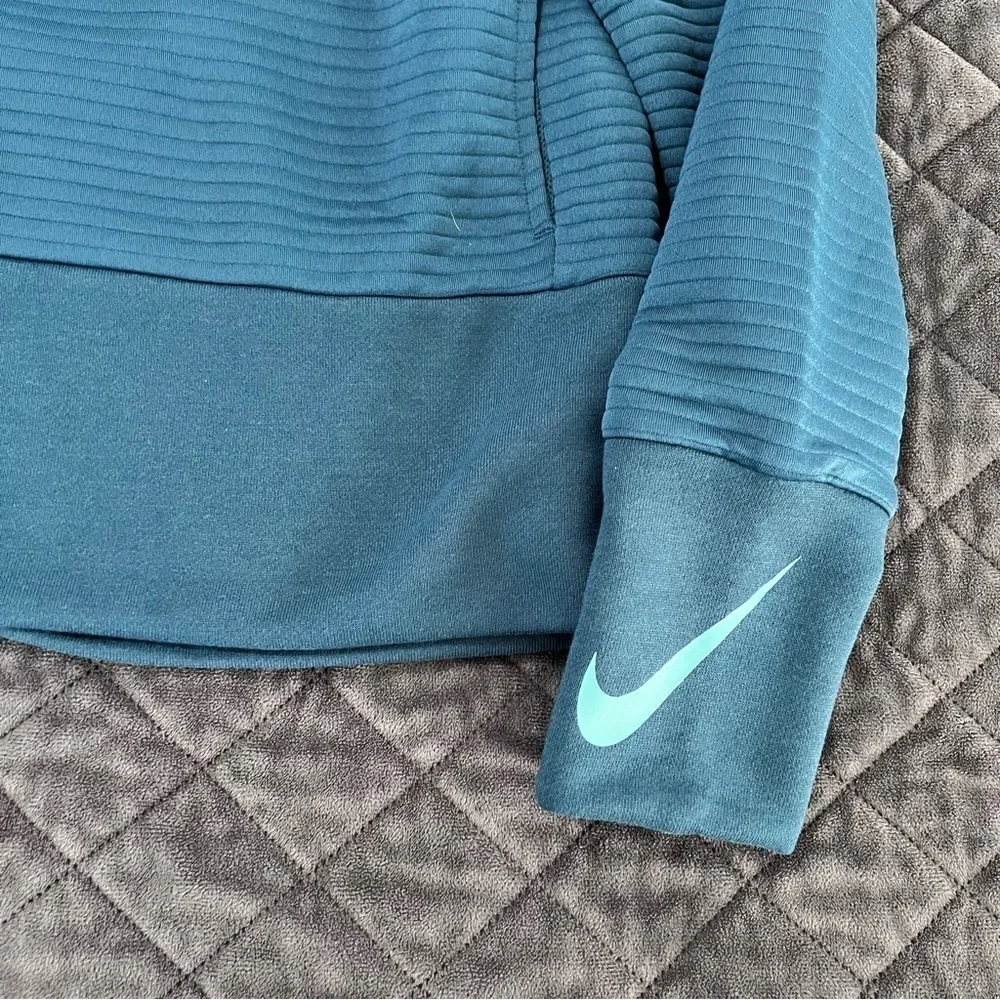 Nike Hoodie Women XS Sweater Teal Hooded Athletic Running Pullover Dri Fit B11